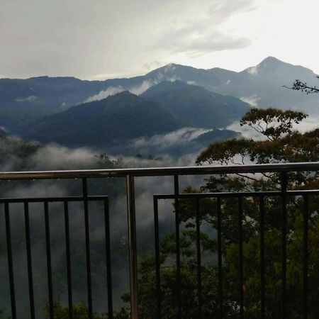 Palmtree Leaf, Munnar Otel Dış mekan fotoğraf